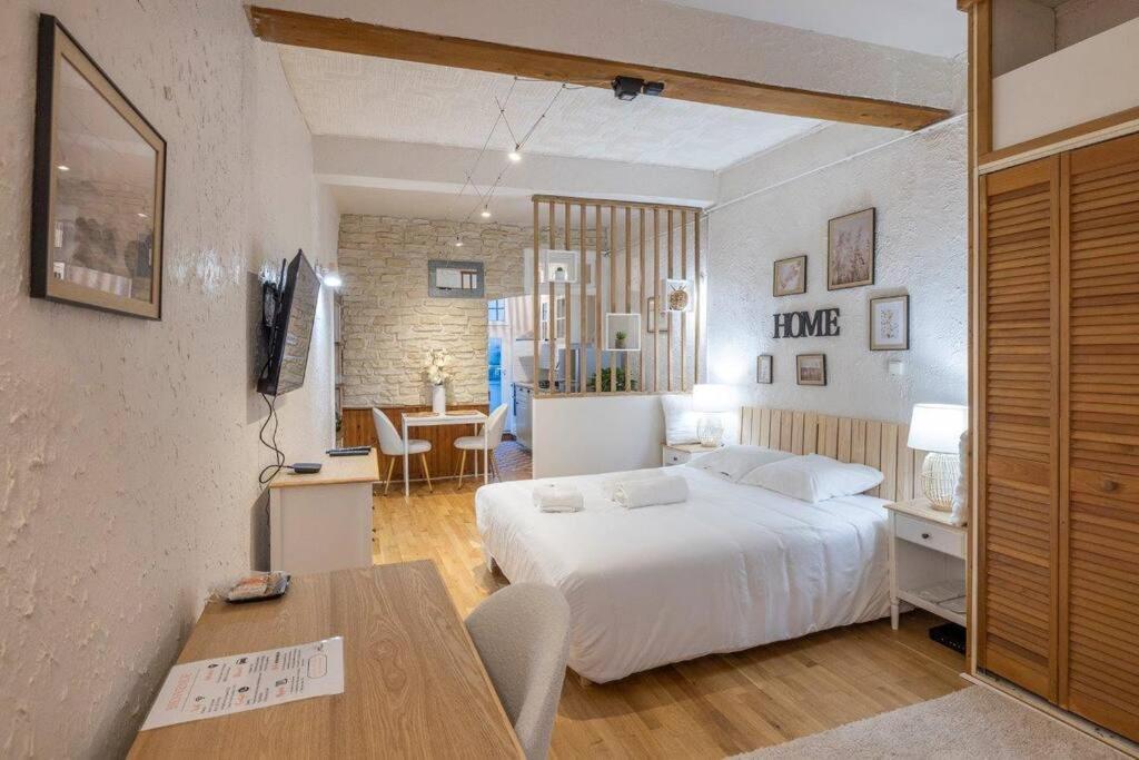 Saint Jacques Your Host Helper Grenoble Eksteriør billede